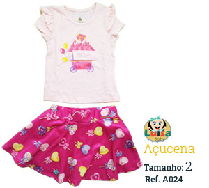 Conjunto Blusa e Saia com Shorts
