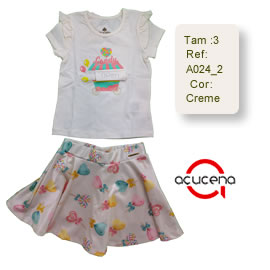 Conjunto Blusa e Saia com Shorts